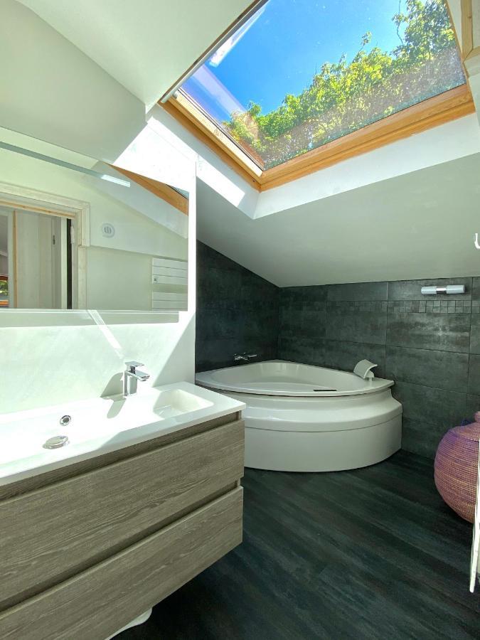 Le Bout Du Monde Villa Saint-Léonard Eksteriør bilde